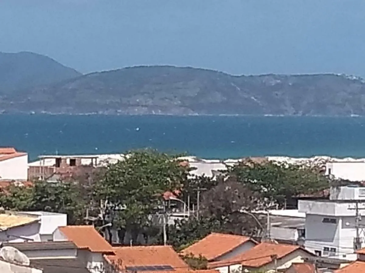 Suíte com Cozinha independente em Apartamento Cabo Frio